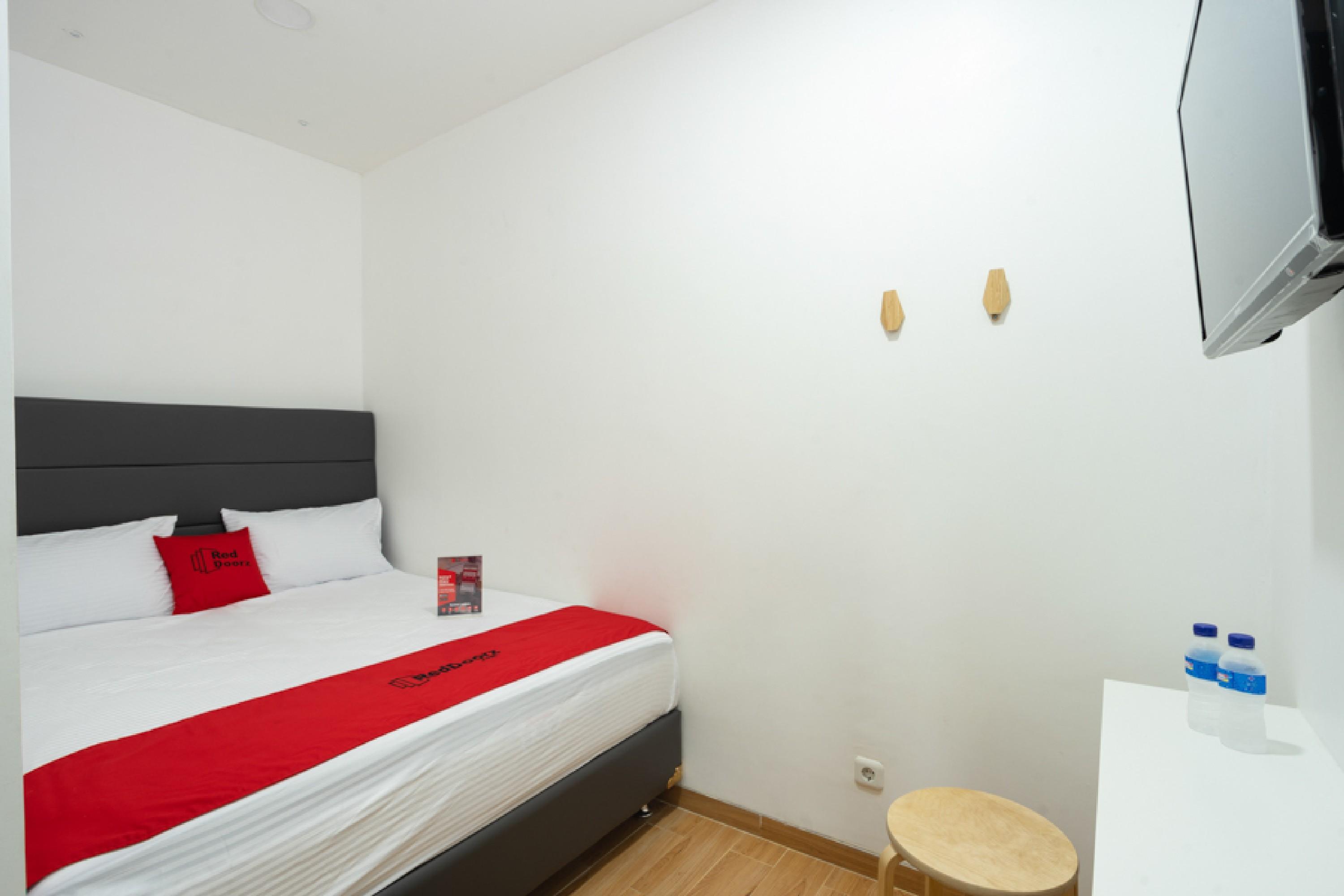 Reddoorz Plus @ Danau Sunter Utara Yakarta Exterior foto